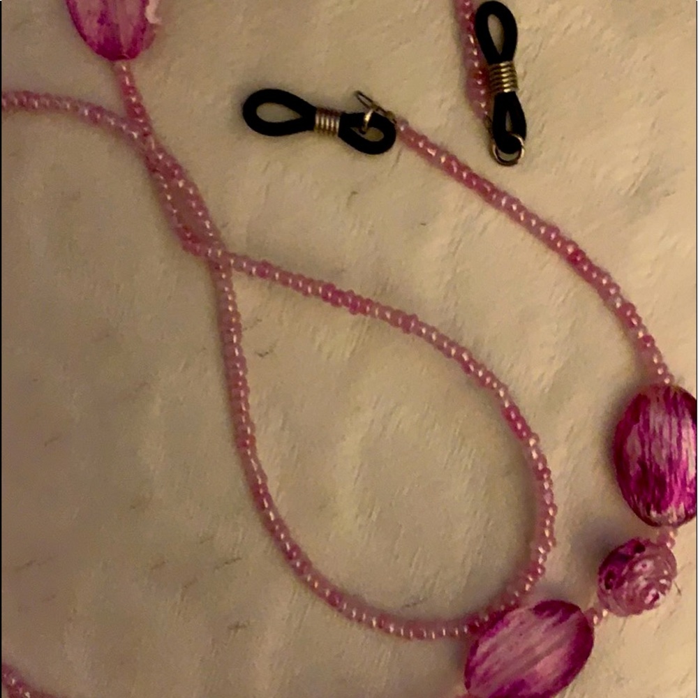 Pretty beaded reader glass holder